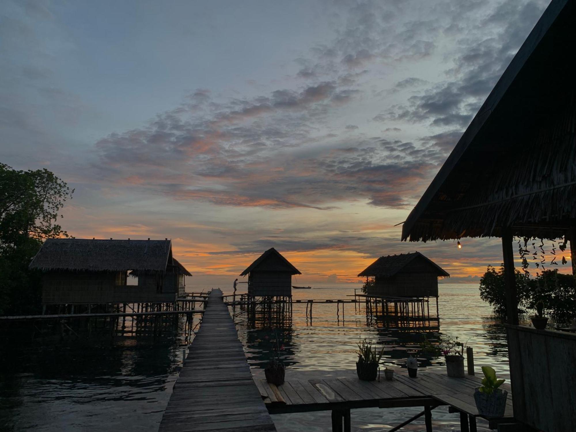 Nyanse Homestay - Raja Ampat بصير المظهر الخارجي الصورة